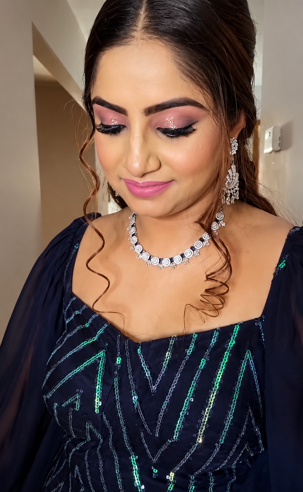 Smokey Eyes Reception